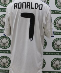 Alternative view of Maglia REAL MADRID RONALDO L Home 2010/11