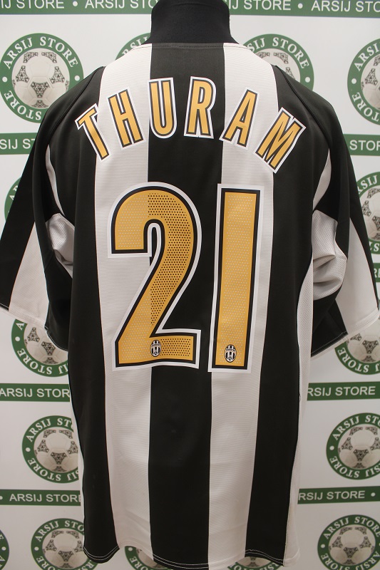 Maglia JUVENTUS THURAM L Home 2004/05 - immagine 2
